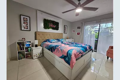1104 Summit Trail Circle #D, West Palm Beach, FL 33415 - Photo 15