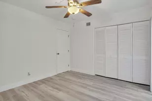 17388 Boca Club Blvd, Boca Raton, FL 33487 - Photo 19