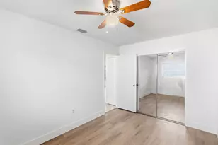 10690 NW 27th Ct, Sunrise, FL 33322 - Photo 19