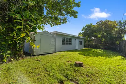 10690 NW 27th Court, Sunrise, FL 33322 - Photo 27