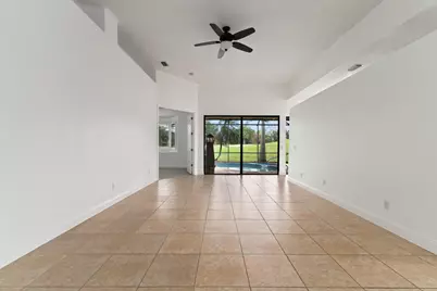 435 SW Jefferson Circle, Port Saint Lucie, FL 34986 - Photo 5