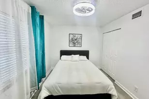 120 Sparrow Dr, Royal Palm Beach, FL 33411 - Photo 21