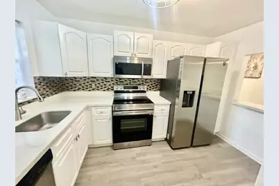 120 Sparrow Drive #115, Royal Palm Beach, FL 33411 - Photo 3