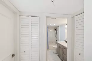 2101 Marina Isle Way, Jupiter, FL 33477 - Photo 19