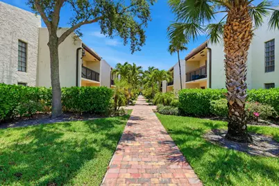 721 SE 1st Way #C11, Deerfield Beach, FL 33441 - Photo 3