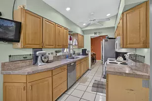 1480 Lake Breeze Dr, Wellington, FL 33414 - Photo 11