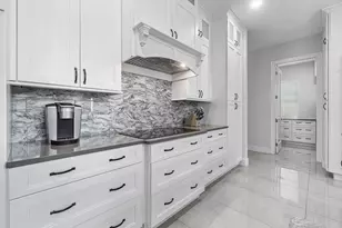 735 NW 124th Ave, Coral Springs, FL 33071 - Photo 9