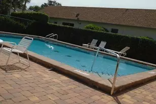11937 Sturbridge Ln, Wellington, FL 33414 - Photo 27