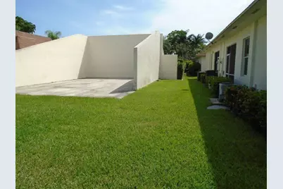 11937 Sturbridge Lane #10B, Wellington, FL 33414 - Photo 29