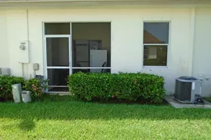 11937 Sturbridge Ln, Wellington, FL 33414 - Photo 25