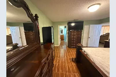 5842 Lake George Place, Lake Worth, FL 33463 - Photo 5