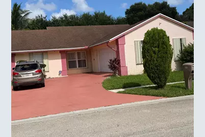 5842 Lake George Place, Lake Worth, FL 33463 - Photo 3