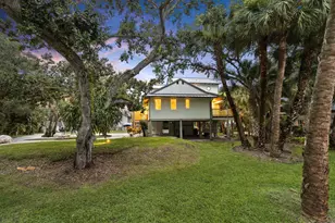 2511 Lightlewood Ln, Fort Pierce, FL 34946 - Photo 5