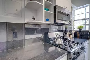 825 Jefferson Ave, Miami Beach, FL 33139 - Photo 3
