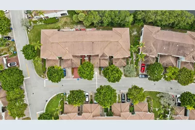 2227 Oakmont Drive, Riviera Beach, FL 33404 - Photo 37