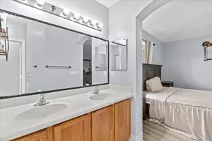 2227 Oakmont Dr, Riviera Beach, FL 33404 - Photo 11