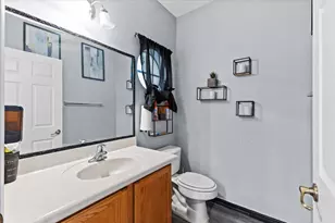 2227 Oakmont Dr, Riviera Beach, FL 33404 - Photo 9