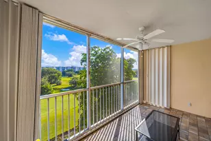 2901 S Palm Aire Dr, Pompano Beach, FL 33069 - Photo 17
