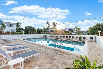 2200 NE 33rd Avenue #17C, Fort Lauderdale, FL 33305 - Photo 9