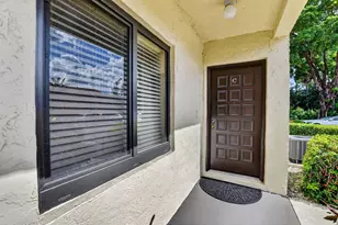 21211 Lago Cir, Boca Raton, FL 33433 - Photo 21