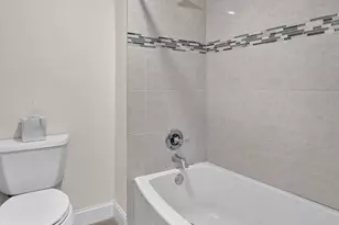 21211 Lago Cir, Boca Raton, FL 33433 - Photo 13