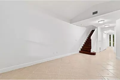 2107 Anchor Court, Fort Lauderdale, FL 33312 - Photo 9