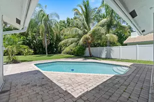 1375 NW 16th St, Boca Raton, FL 33486 - Photo 17