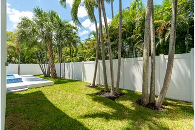 829 SW 11th Street, Fort Lauderdale, FL 33315 - Photo 71