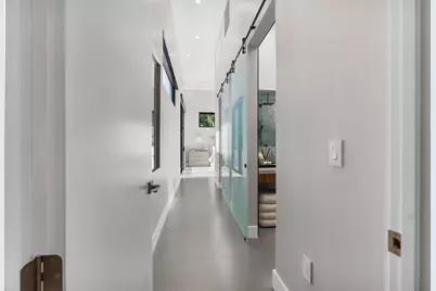 829 SW 11th Street, Fort Lauderdale, FL 33315 - Photo 29