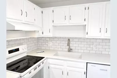 36 Vista Gardens Trail #102, Vero Beach, FL 32962 - Photo 5