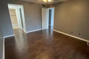 2320 S Cypress Bend Dr, Pompano Beach, FL 33069 - Photo 3