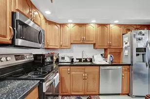 1034 NW 88th Ave, Plantation, FL 33322 - Photo 7