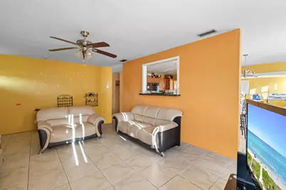 4786 Pine Cone Lane, West Palm Beach, FL 33417 - Photo 7