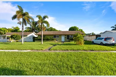 4786 Pine Cone Lane, West Palm Beach, FL 33417 - Photo 3