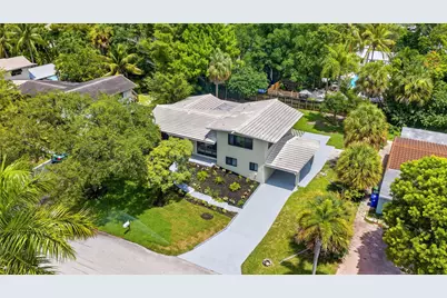 1701 SW 4th Court, Fort Lauderdale, FL 33312 - Photo 3