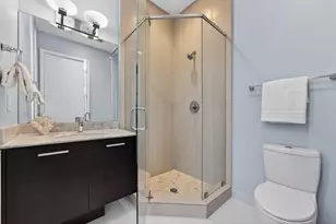 2743 NE 1st St, Pompano Beach, FL 33062 - Photo 23