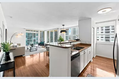 1155 Brickell Bay Drive #2802, Miami, FL 33131 - Photo 9