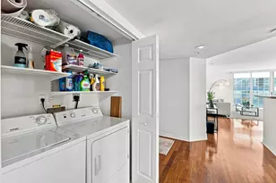 1155 Brickell Bay Dr, Miami, FL 33131 - Photo 17