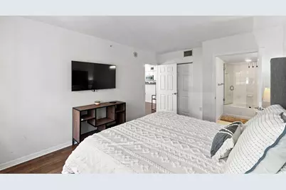 1155 Brickell Bay Drive #2802, Miami, FL 33131 - Photo 23