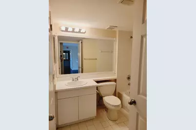 2640 S University Drive #222, Davie, FL 33328 - Photo 11