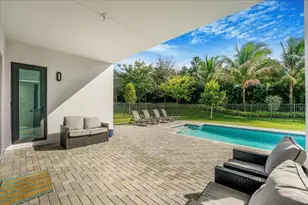 17496 Sparkling River Rd, Boca Raton, FL 33496 - Photo 21