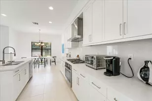 17496 Sparkling River Rd, Boca Raton, FL 33496 - Photo 7