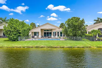 518 Carrara Court, Jupiter, FL 33478 - Photo 3