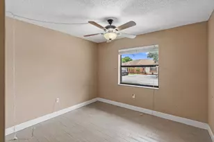 10927 NW 29th Ct, Sunrise, FL 33322 - Photo 21