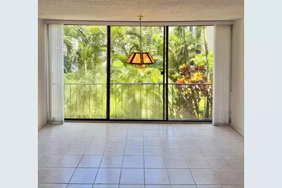 501 SW 11th Place #205A, Boca Raton, FL 33432 - Photo 3