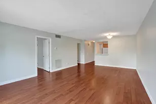 5911 NE 14th Ln, Fort Lauderdale, FL 33334 - Photo 7