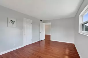 5911 NE 14th Ln, Fort Lauderdale, FL 33334 - Photo 13
