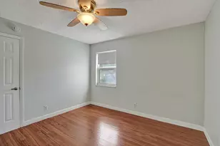 5911 NE 14th Ln, Fort Lauderdale, FL 33334 - Photo 19
