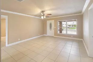 5249 NE 4th Terrace, Oakland Park, FL 33334 - Photo 3