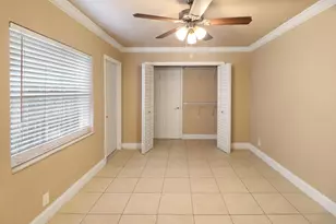 5249 NE 4th Terrace, Oakland Park, FL 33334 - Photo 11